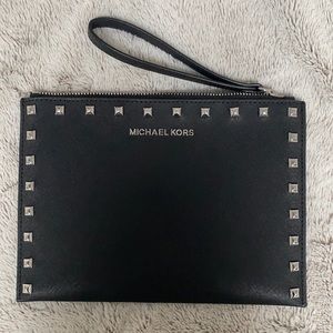 Michael Kors Wristlet